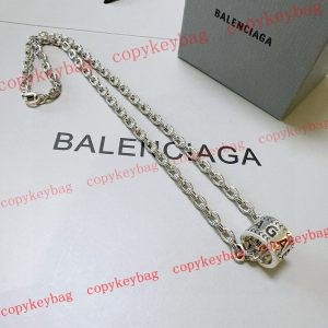 ネックレス スーパーコピー balenciaga 新作 n級品 通販 - uighs215201