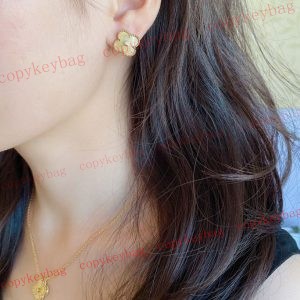 ブランドコピー アクセサリー van clee 人気 激安 代引き - uighs215269