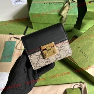 クロムハーツ スーパーコピー財布 激安 代引き - cokis22093