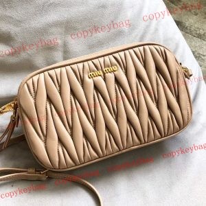 miumiu スーパーコピー バッグ - ミュウミュウ バッグ 偽物激安 - cokis67941